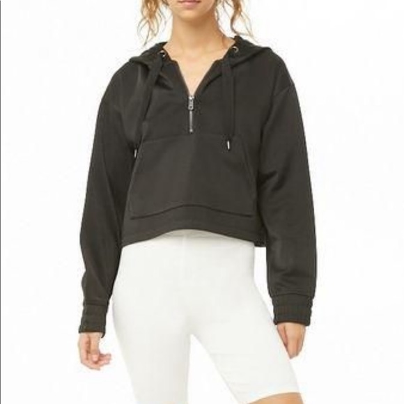 Forever21 Black Crop Hoodie - Picture 4 of 4